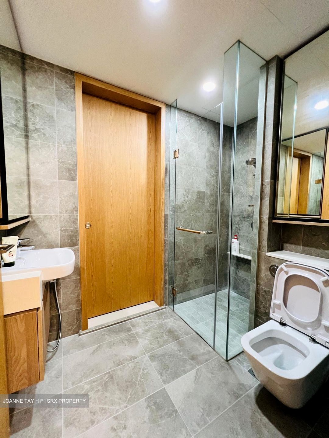 Twin Vew (D5), Apartment #452108221